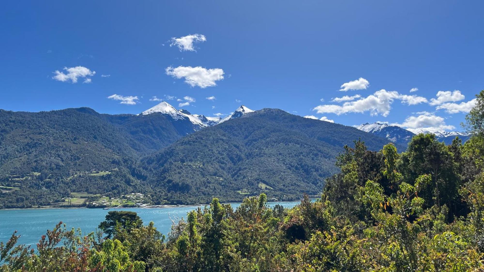 Patagonia Nativa Bed and Breakfast Cochamo Exterior foto